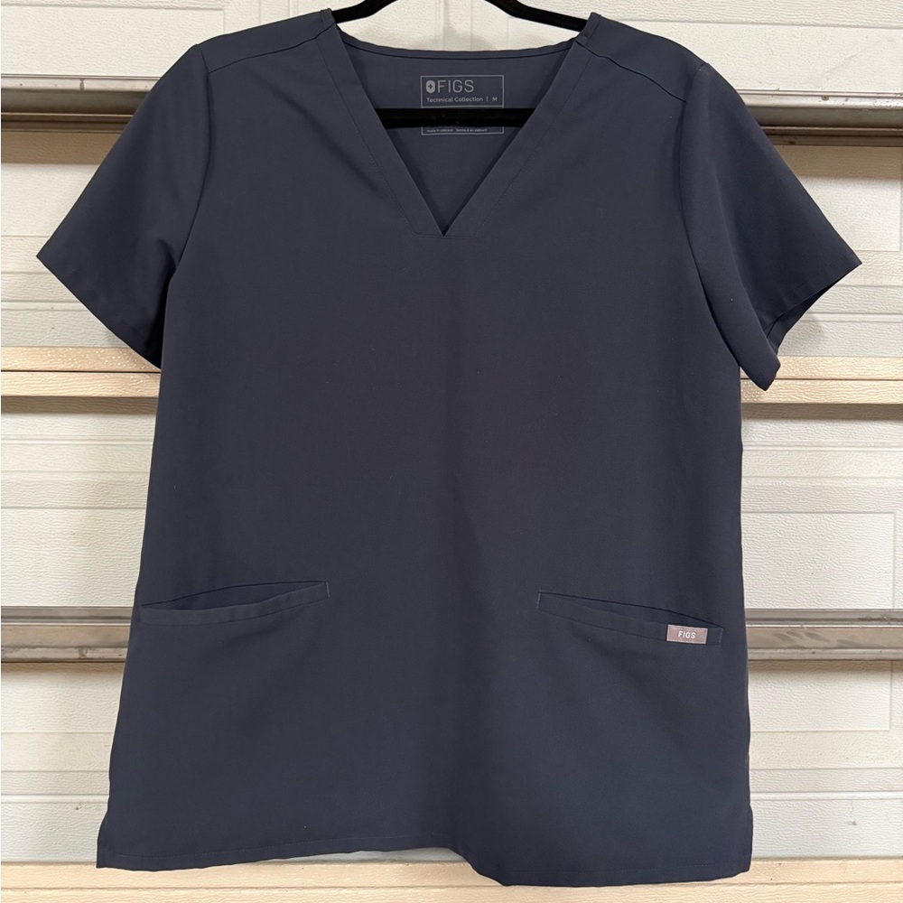 Figs Women's Gray Short Sleeve Tee